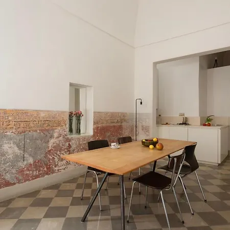 Dreamy Old Town With Breathtaking Terrace Apartment Galatone